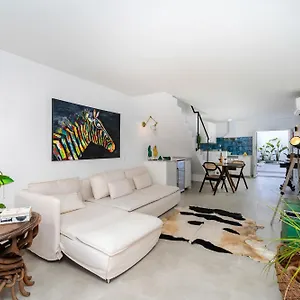 Casa Baco- Cozy House Center Lagoa (Algarve)